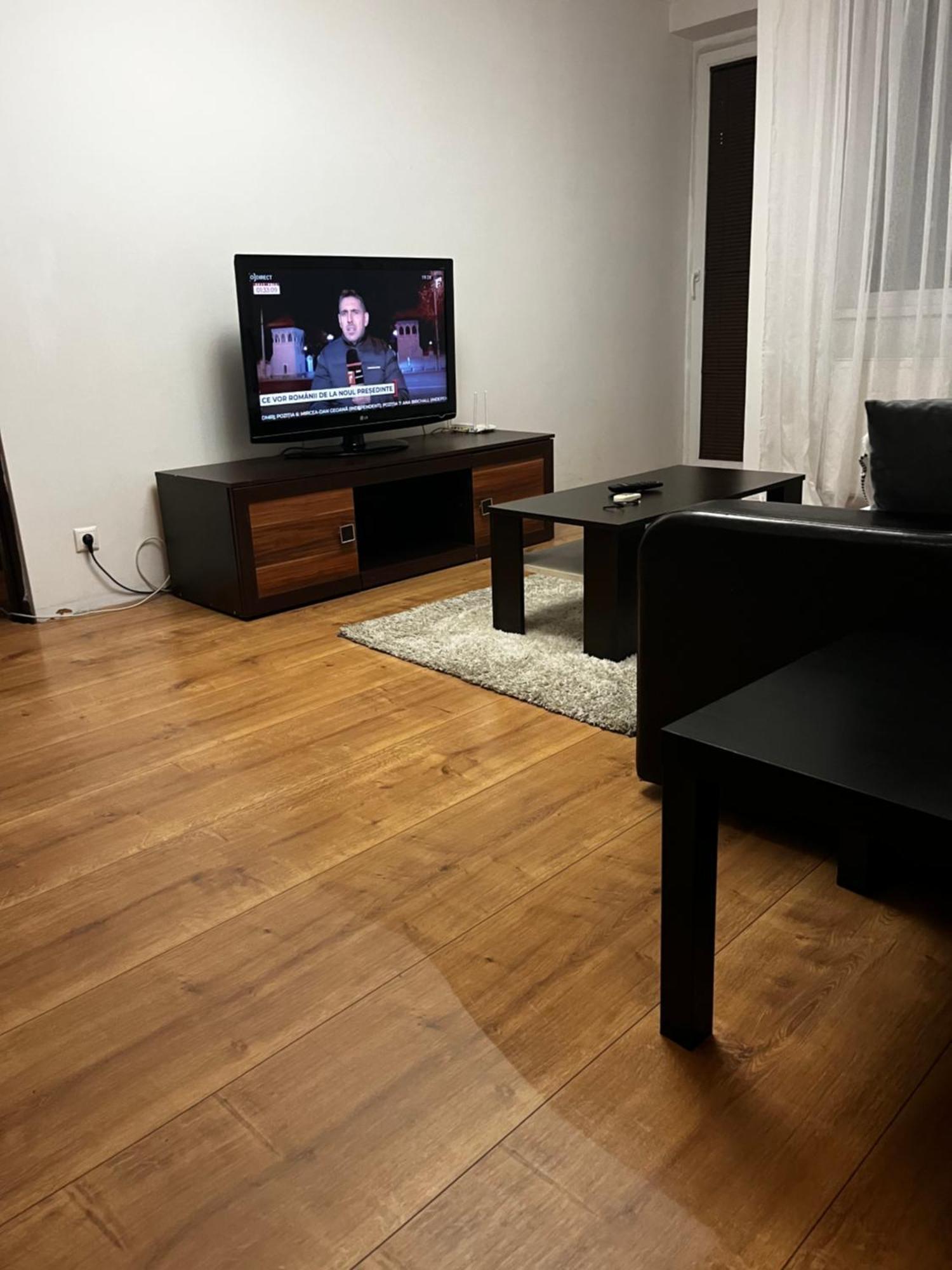 Vf Apartments Bucarest Esterno foto