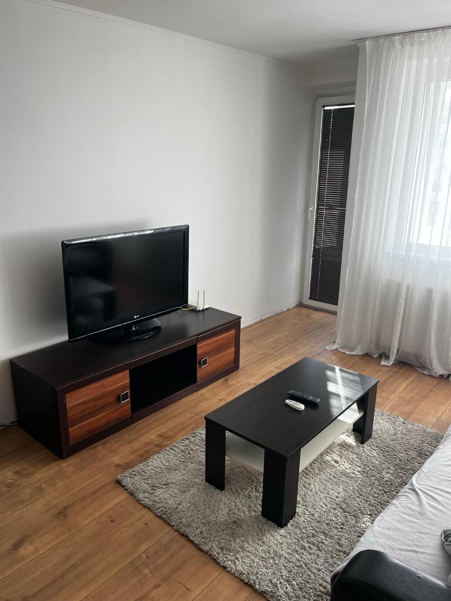 Vf Apartments Bucarest Esterno foto